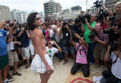 Brazilian Women Challenge Decades Old Anti Topless Law But Protest