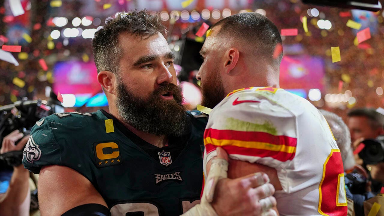 Eagles Jason Kelce Mother Donna Possibly Making Appearance With