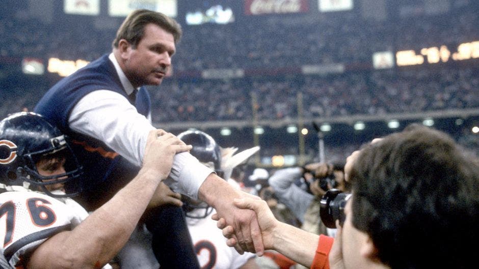 Mike Ditka on national anthem kneeling protests: 'Get the hell out of my  country,' Chicago Bears legend says - ABC7 Chicago