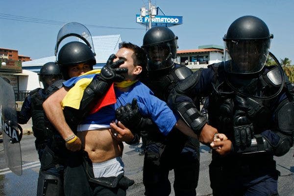 Twitter Photos From Venezuelan Protests | Fox News