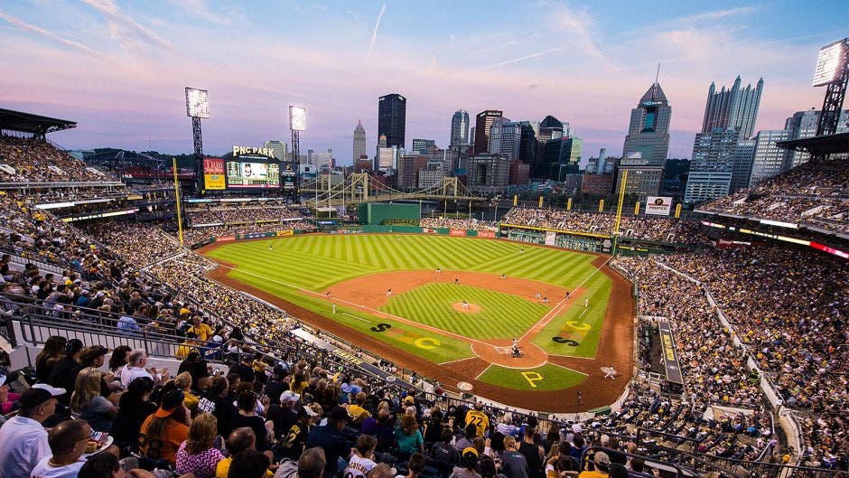 Blue Jays talking to Pittsburgh about playing at PNC Park, Sports