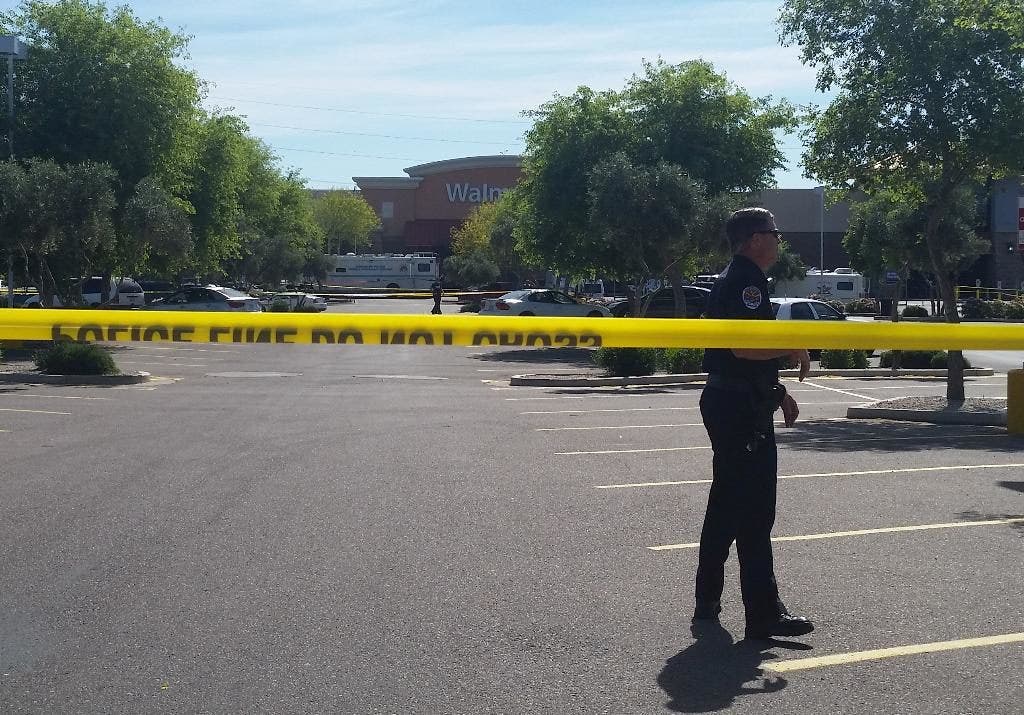 2 officers shot, suspect dead at Walmart n Phoenix suburb | Fox News