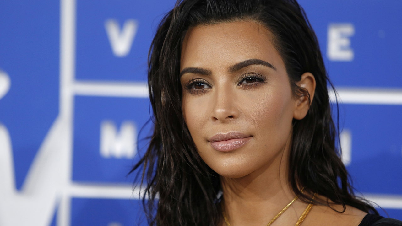 Kim Kardashian addresses decision to discuss sex tape on 'KUWTK' in 2007:  'I'm sure they loved it' | Fox News