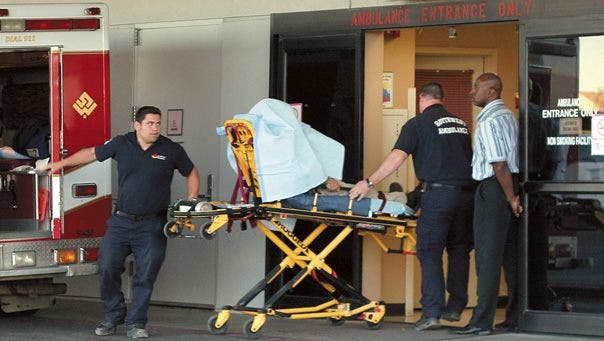 Ariz. Deputy Shot; Illegal Immigrants Suspected | Fox News
