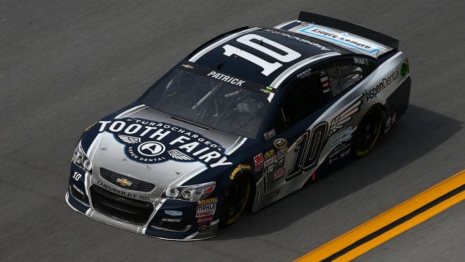 Danica Patrick plays 'Turbocharged Tooth Fairy' at Talladega | Fox