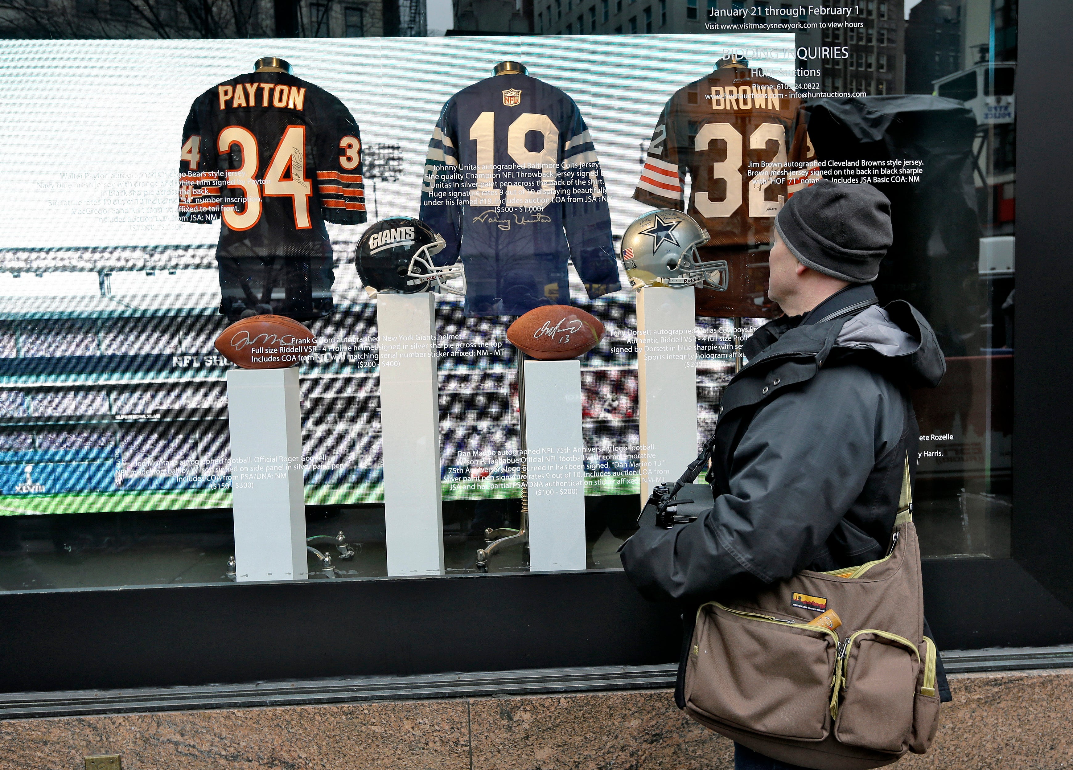 Pro Football Hall of Fame 2014 finalists include Michael Strahan and Walter  Jones 