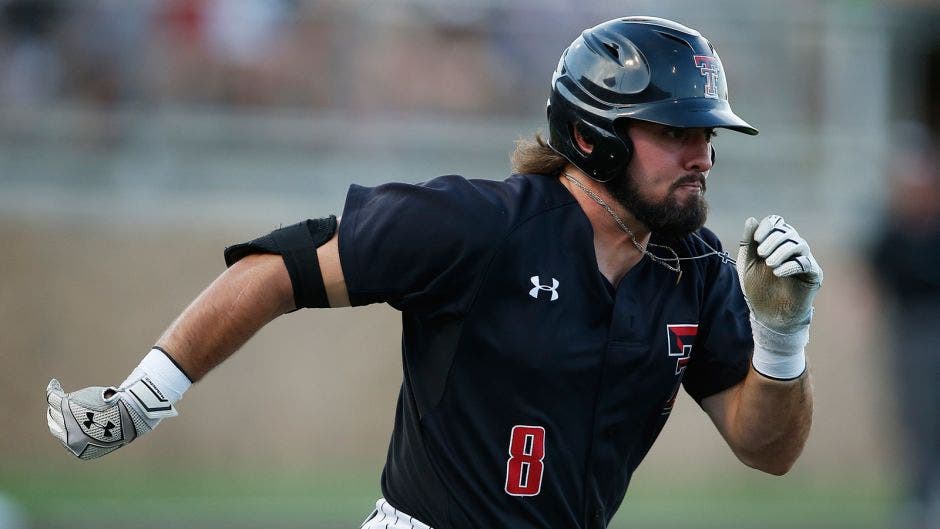 Texas Tech drops Game 1 to East Carolina of Super Regional