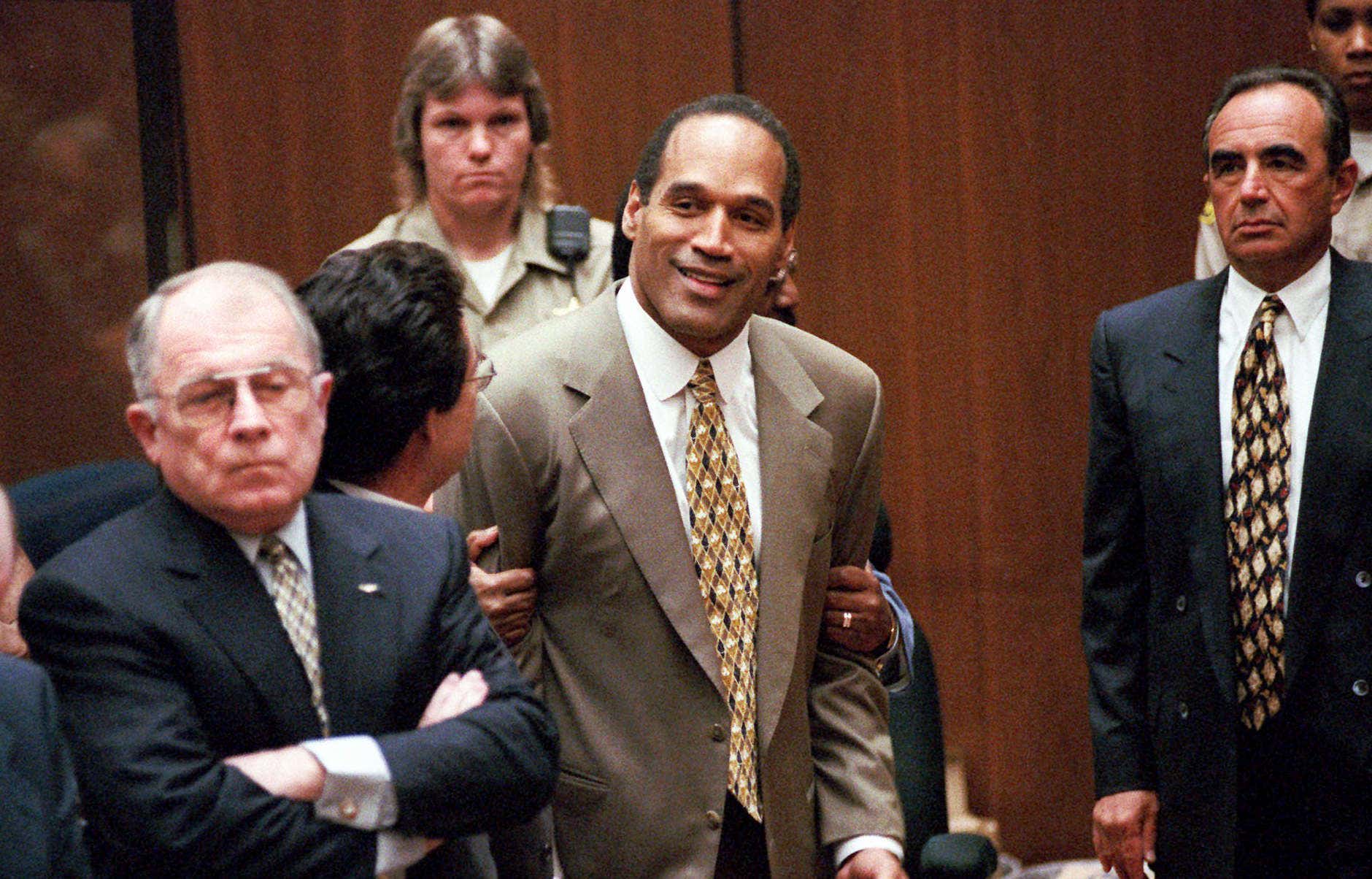 NBA commentator tells wild story about OJ Simpson slow-speed police ...