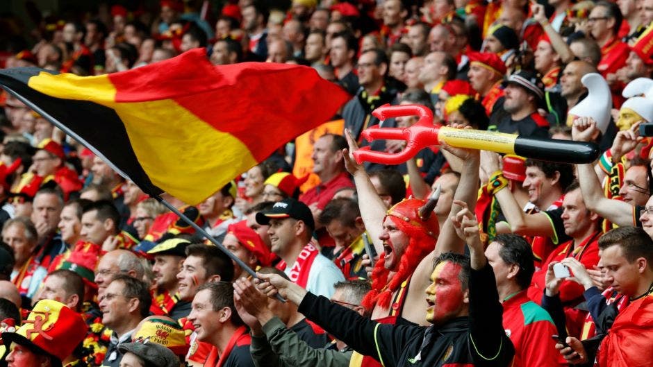 Belgium fans did a guard of honor for Wales fans in Lille