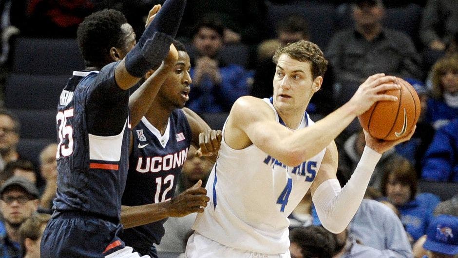 Coveted Memphis transfer Austin Nichols picks Virginia
