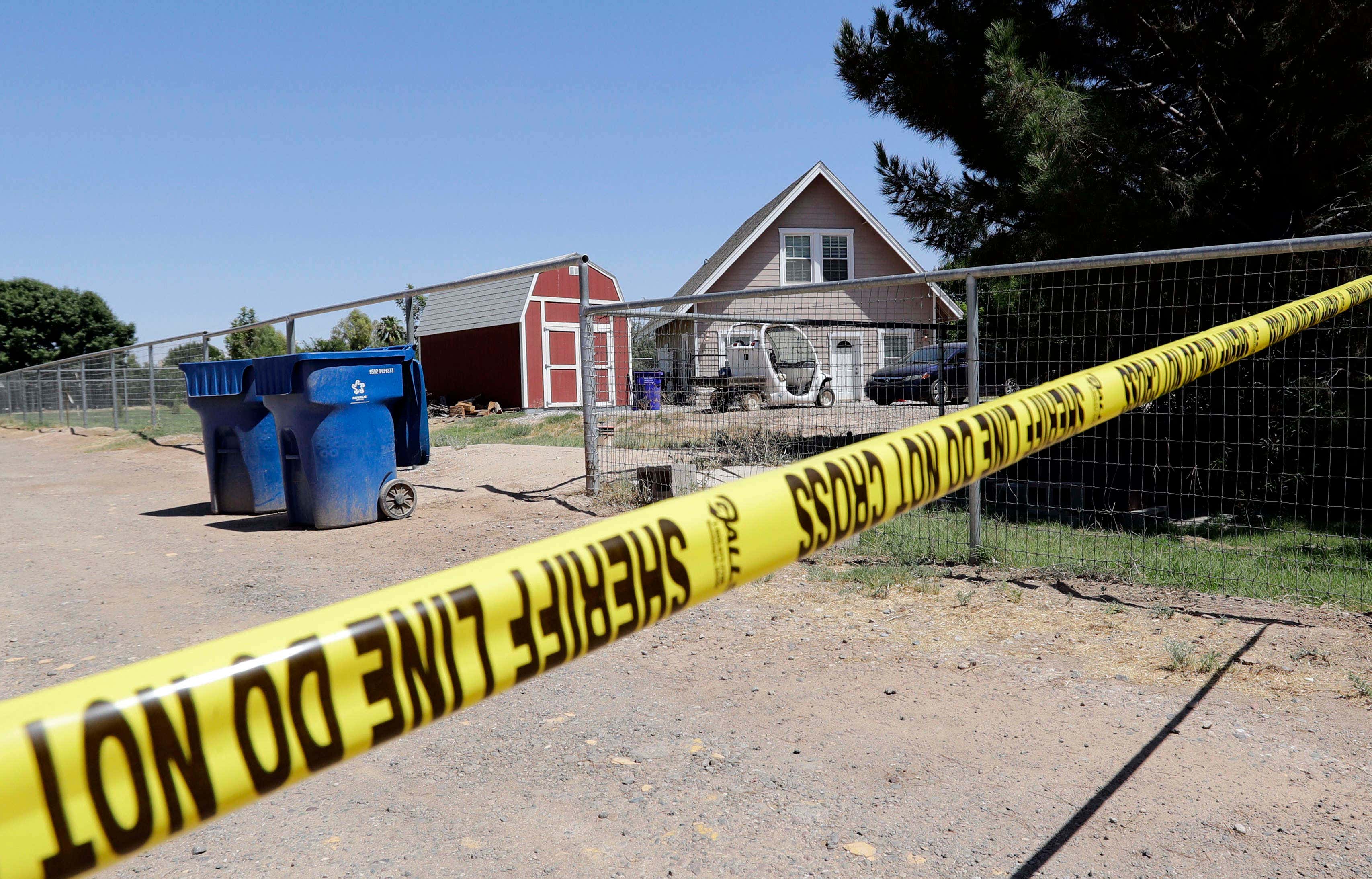 Authorities find bodies of mother, 2 children inside Arizona home Fox