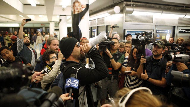 Police Make Arrests in San Francisco Transit Station Protest | Fox News