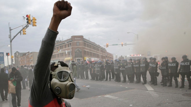 Baltimore riots leave Charm City in shambles