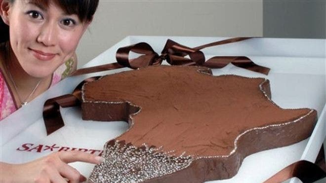 10 insanely expensive cakes