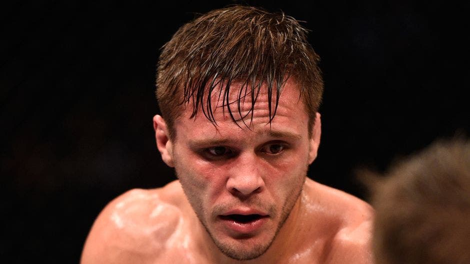 UFC releases Michael Graves following domestic violence arrest in 2016 Fox News