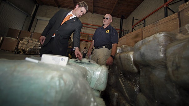 20 Tons of Pot Smuggled in Border Tunnel Seized | Fox News