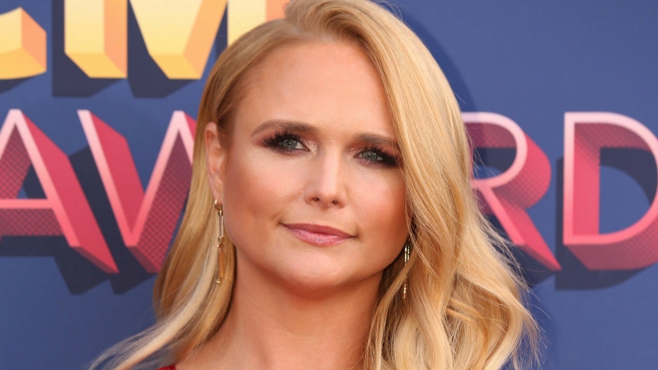 Miranda Lambert breaks down in tears at first live concert in over a year: 'Love y'all'