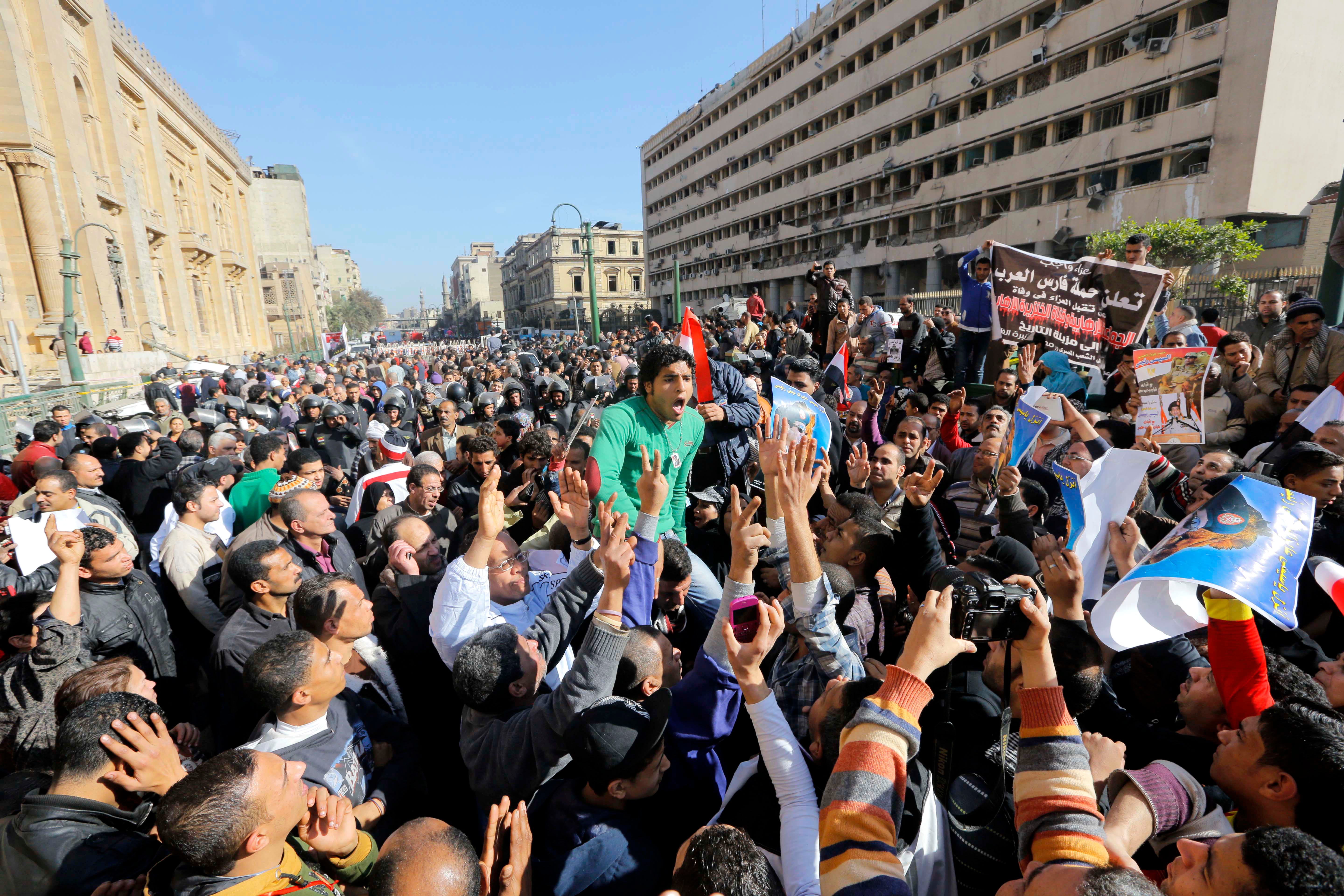 Egypt S Hopeful 2011 Uprising Battered By Crackdowns Militant Attacks On Third Anniversary