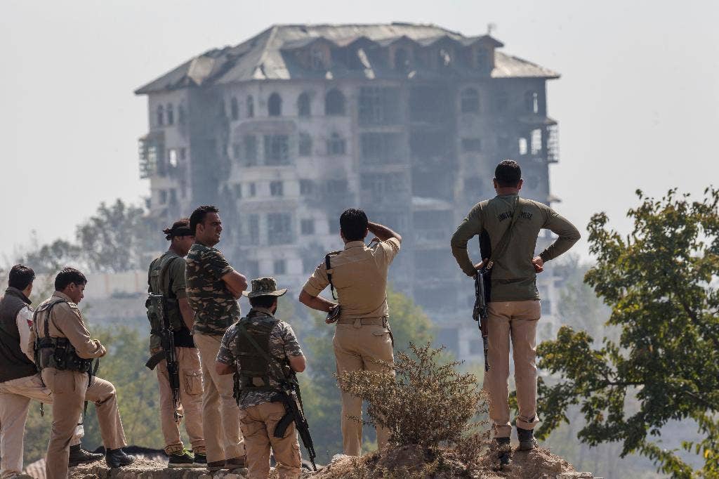 Indian soldiers kill 2 Kashmir militants in 3-day standoff | Fox News