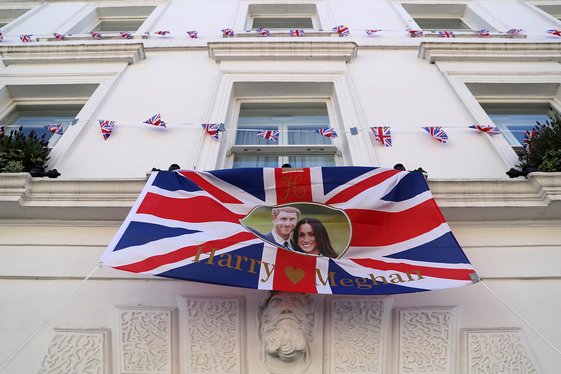 In Pictures: Royal wedding preparations
