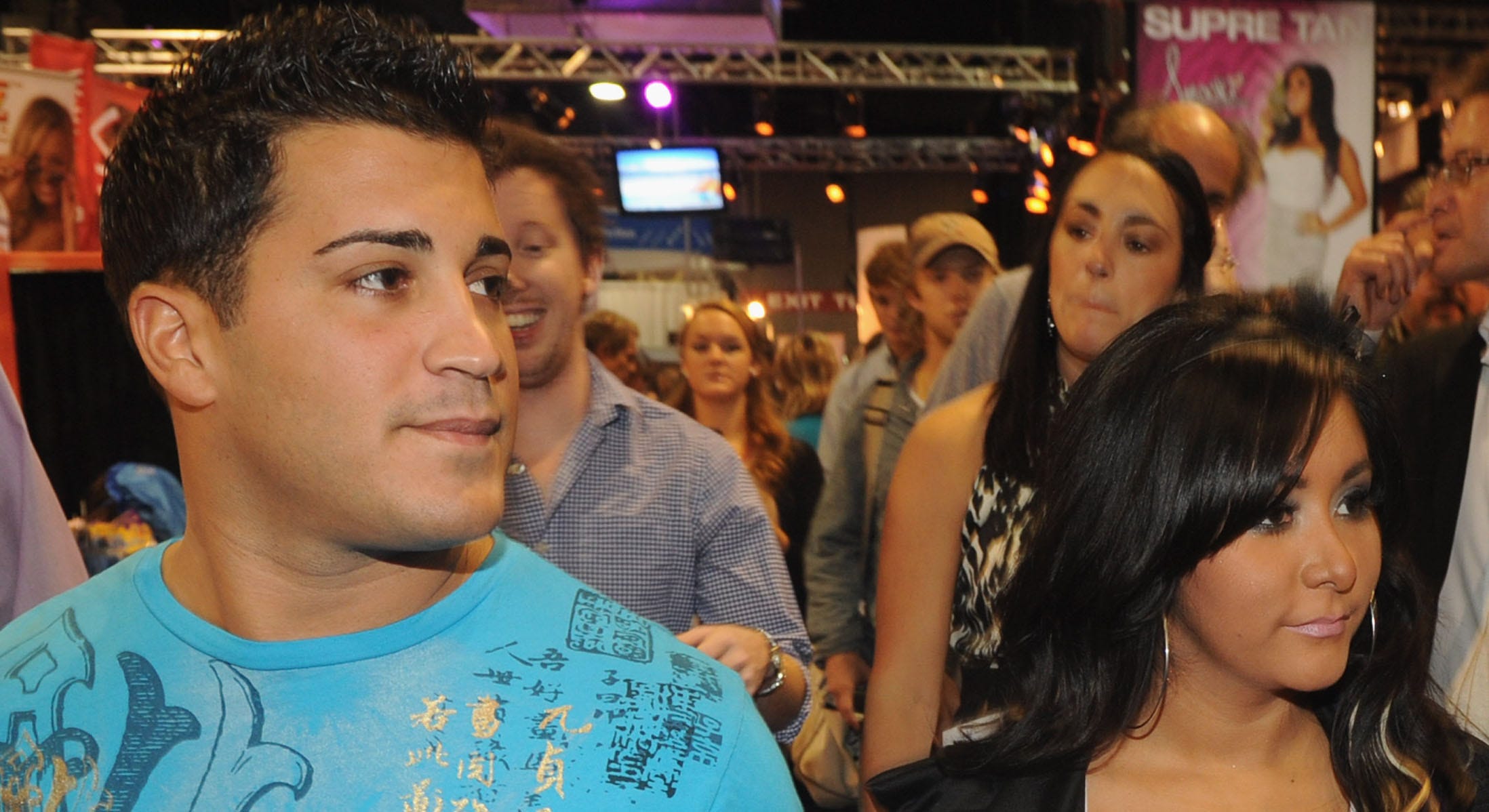 Confirmed: 'Jersey Shore's' Snooki Shows Off Engagement Ring for