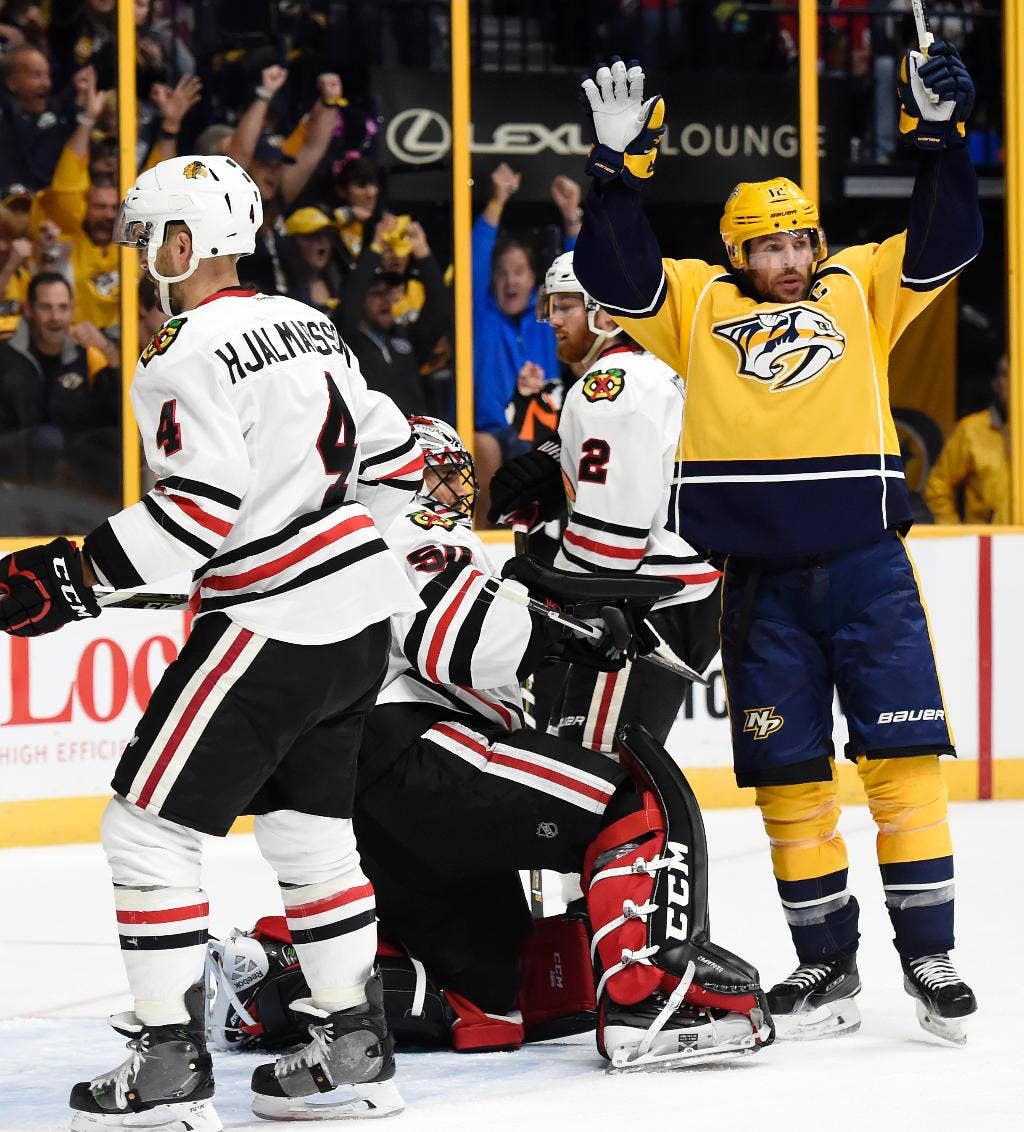 Predators score 3 power-play goals, open beating Chicago 3-2 | Fox News