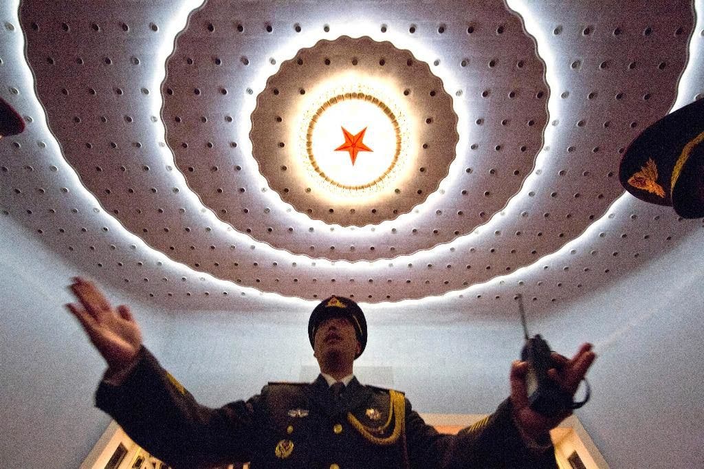 Tiongkok menetapkan target pertumbuhan tahun 2017 sebesar ‘6,5 persen atau lebih tinggi’