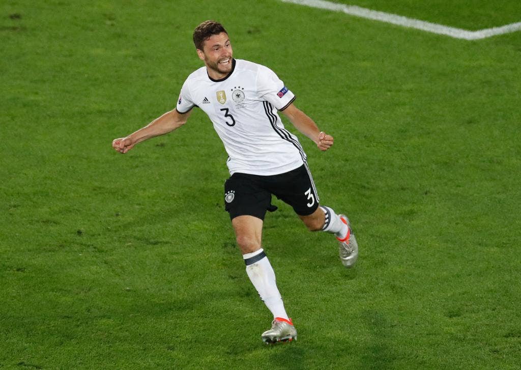 Jerman mengalahkan Italia untuk melaju ke semifinal