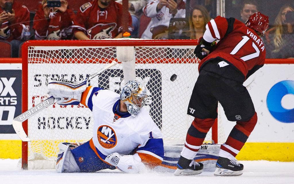 Coyotes mengalahkan Islanders di SO, 9 kekalahan beruntun