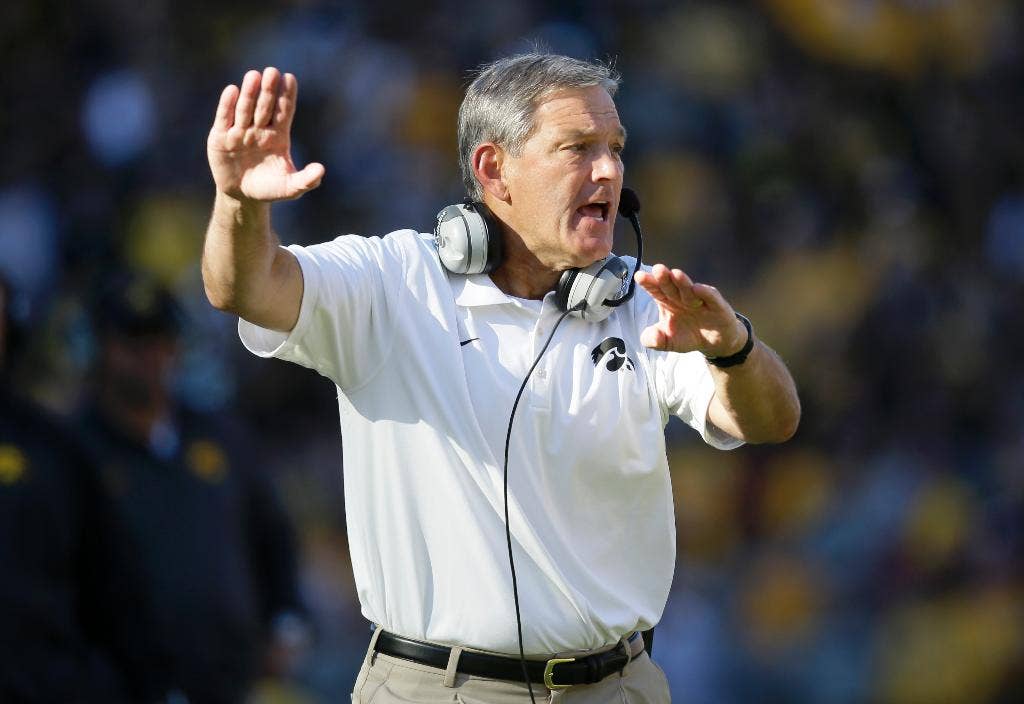 Iowa sedang mencari jawaban setelah upaya 17 poin berturut-turut