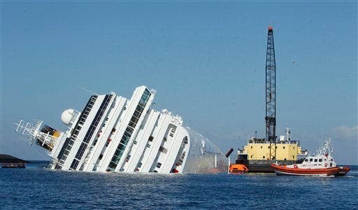 Pengacara para penyintas Costa Concordia menyerukan tes narkoba baru bagi kapten kapal pesiar setelah adanya laporan adanya jejak kokain