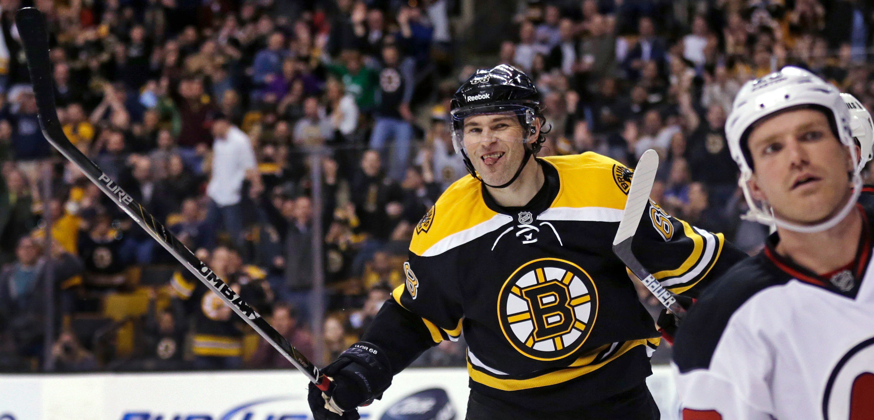 Jaromir Jagr traded to Bruins from Stars for two prospects, pick 