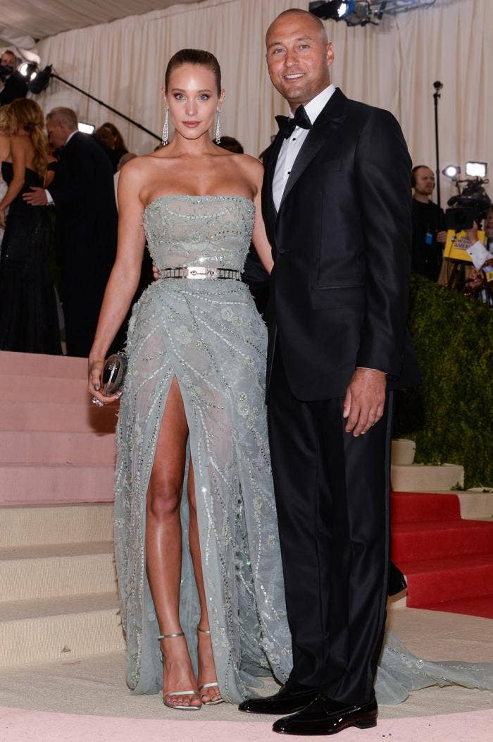 Derek Jeter & Hannah Davis Make Red Carpet Debut at 2015 Met Gala