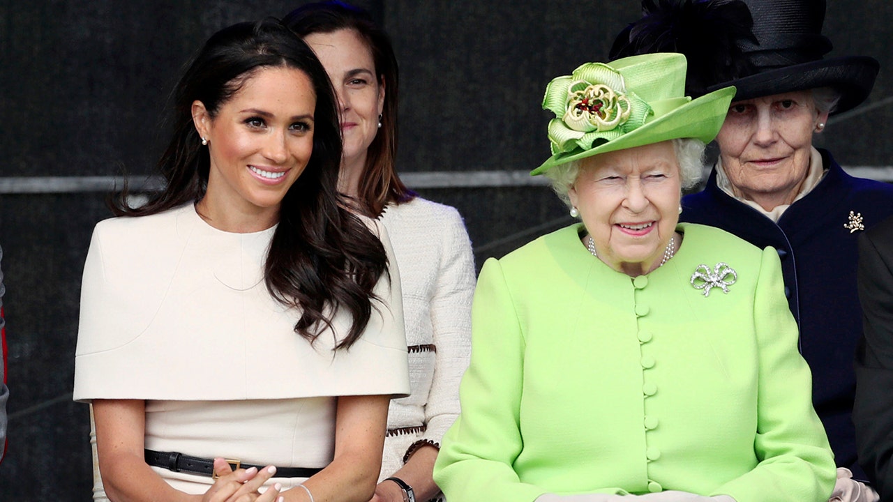 Queen Elizabeth “enchanted” with Meghan Markle, news of Prince Harry’s baby