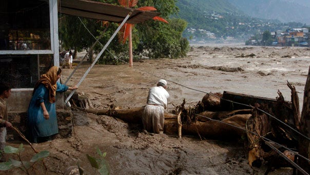 Official: More Than 800 Dead in Pakistani Floods | Fox News