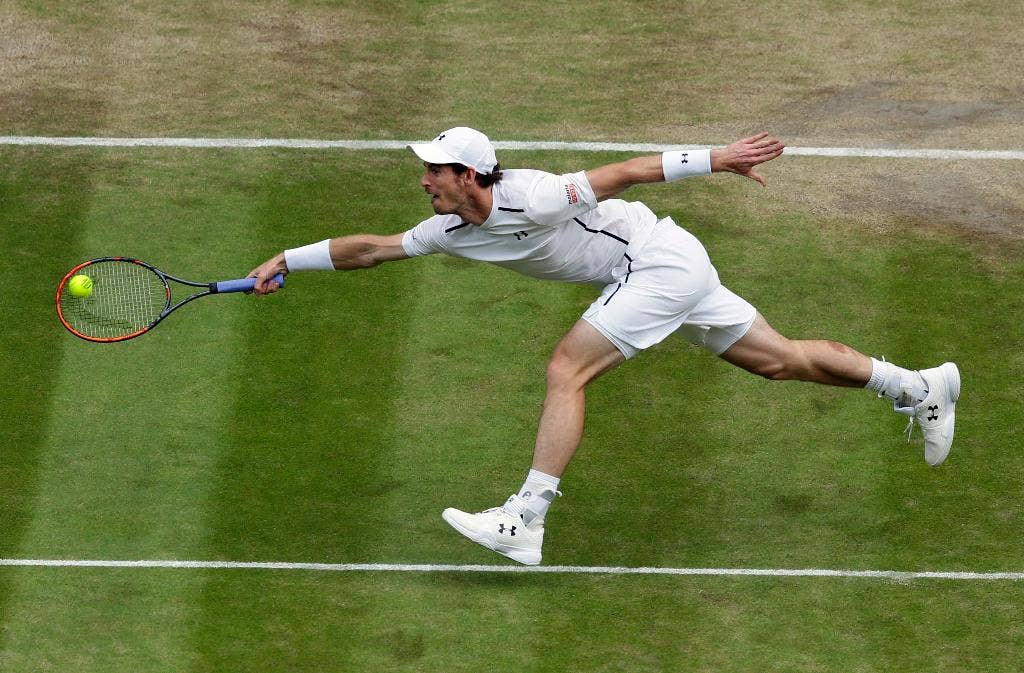 Kembalinya Murray mengambil servis Raonic di final Wimbledon