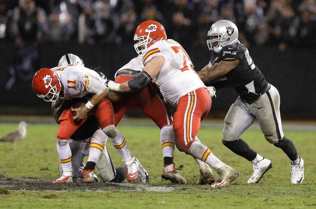 Chiefs memiliki kemenangan beruntun 5 pertandingan dengan kekalahan 24-20 melawan Raiders yang sebelumnya tanpa kemenangan