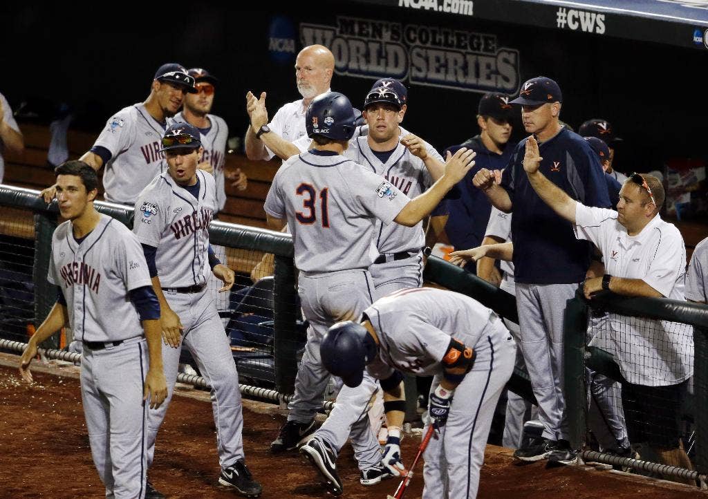 Game lengkap 5 pukulan Waddell dalam kemenangan 7-2 Virginia atas Vandy memaksa Game 3 di final CWS