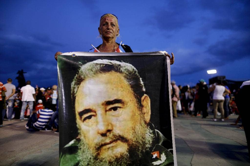 Kuba akan melarang penamaan monumen dan jalan dengan nama Fidel