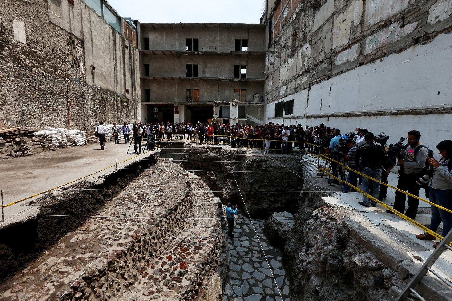 Aztec ball court and temple found behind Mexico City’s cathedral