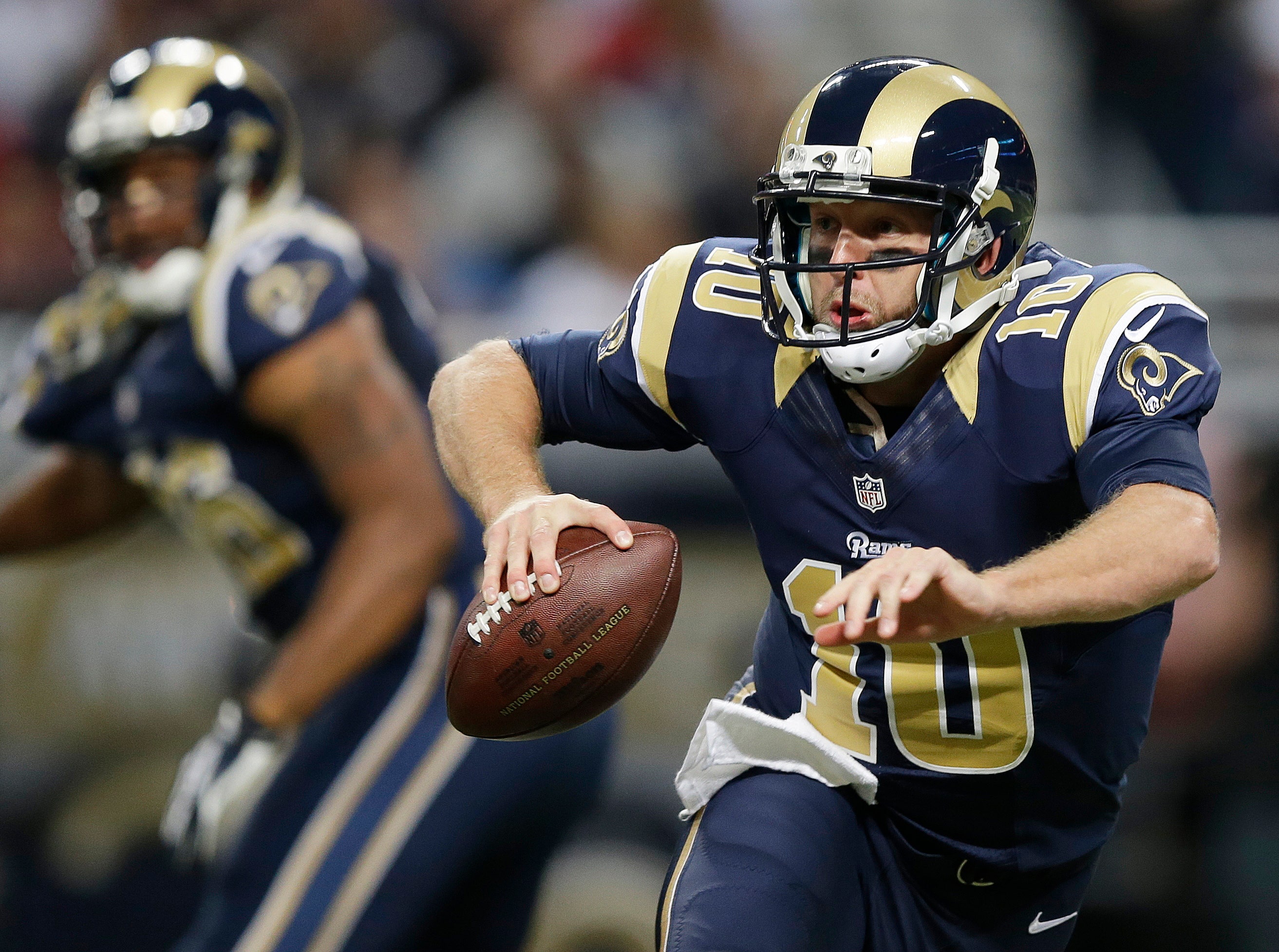 Wilson memukul Tate untuk 2 umpan TD, Seahawks membuat garis gawang yang dramatis untuk mengalahkan Rams 14-9