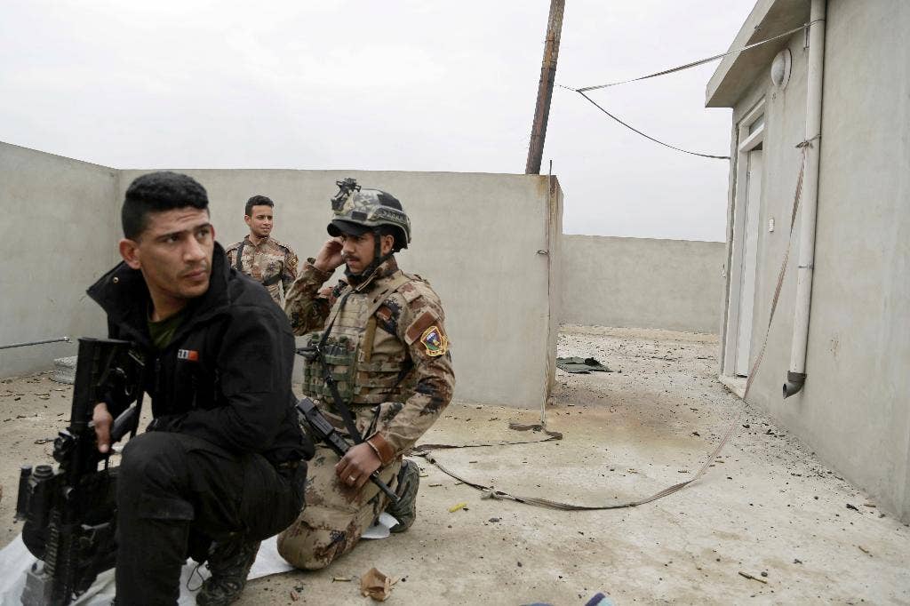 Commander: Iraq forces take new western Mosul neighborhood | Fox News