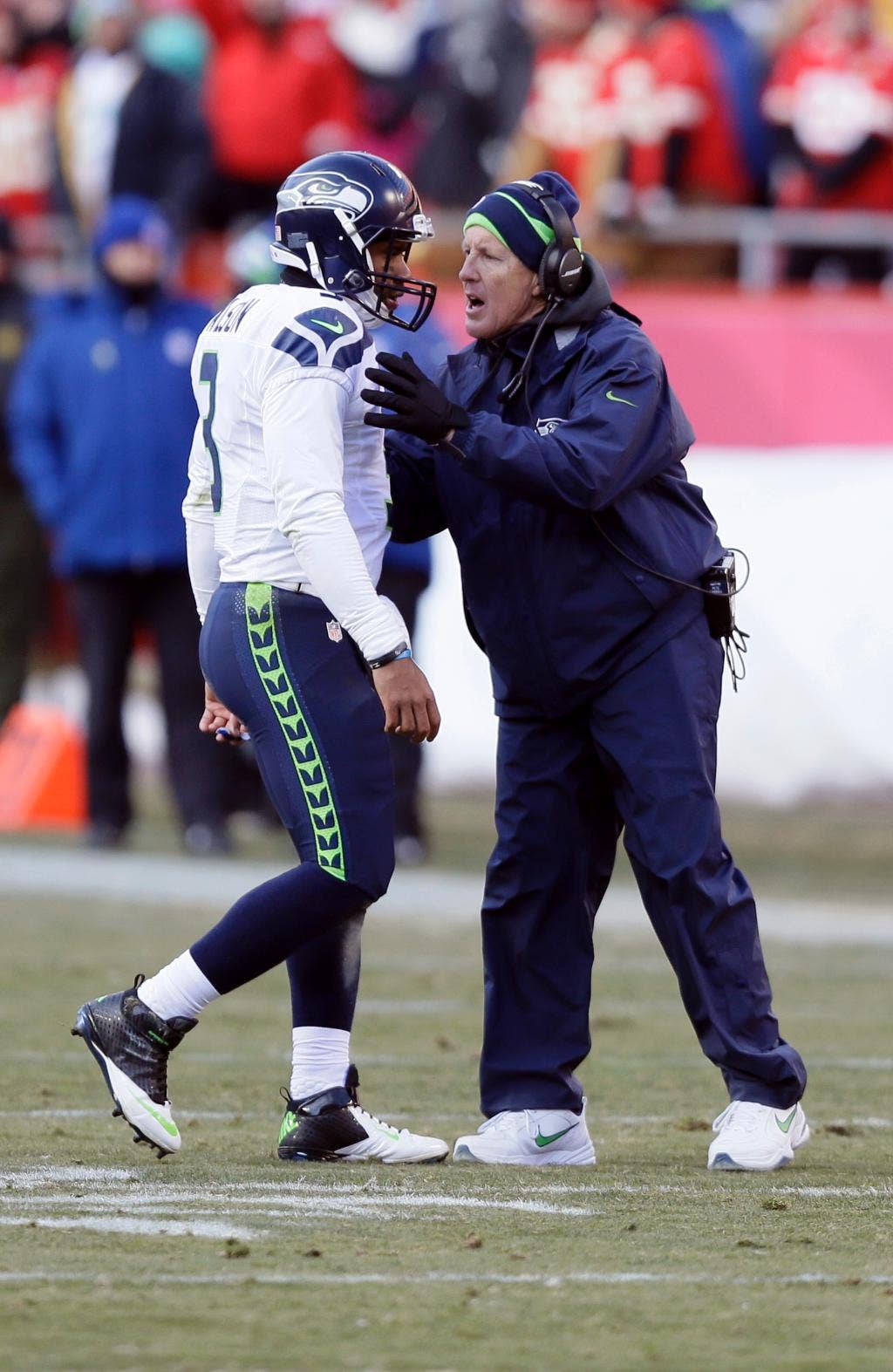 Lynch berjalan selama 124 meter, diisi oleh Chiefs jika itu penting dalam kekalahan 24-20 Seahawks