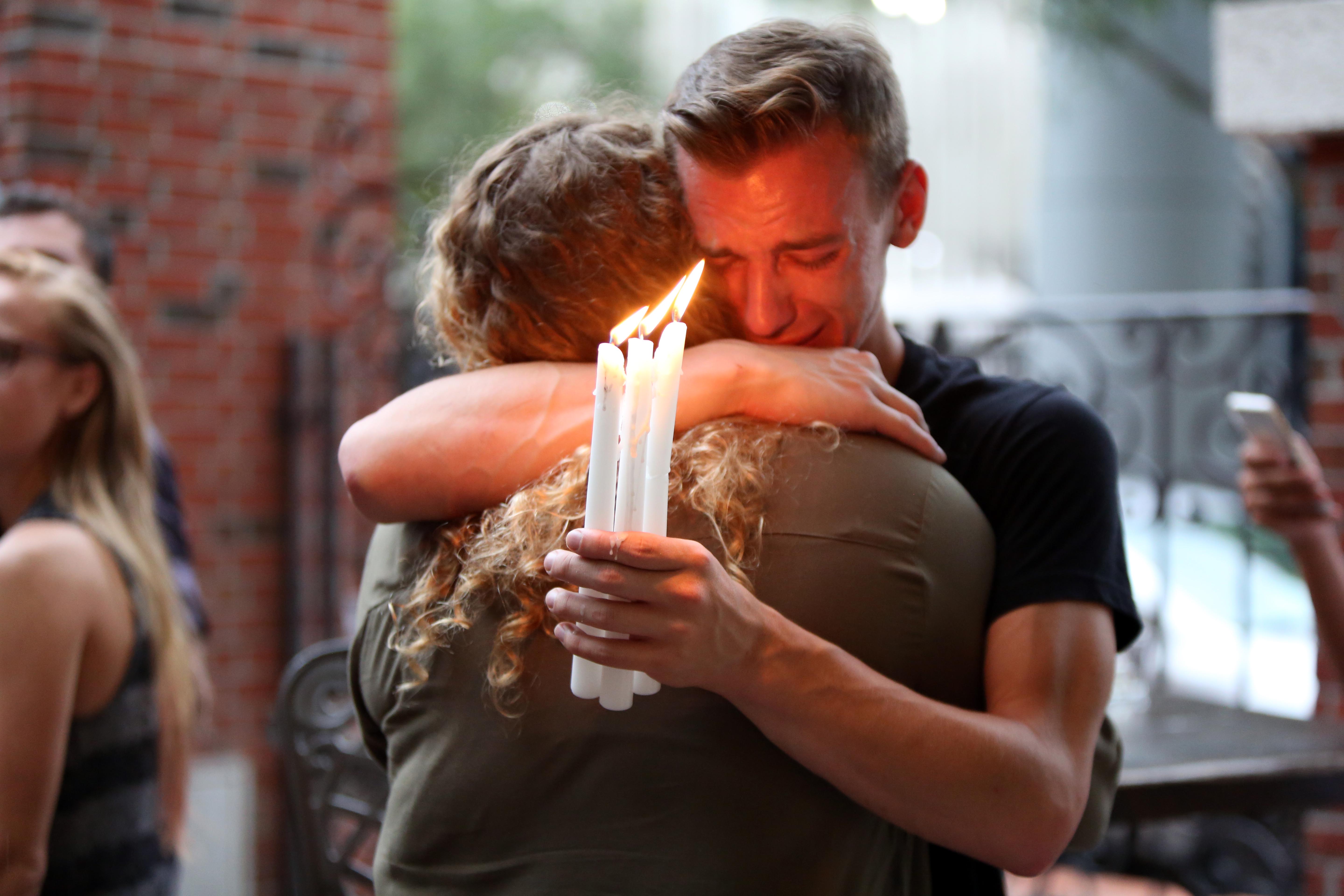Vigils held across U.S. in honor of Orlando victims