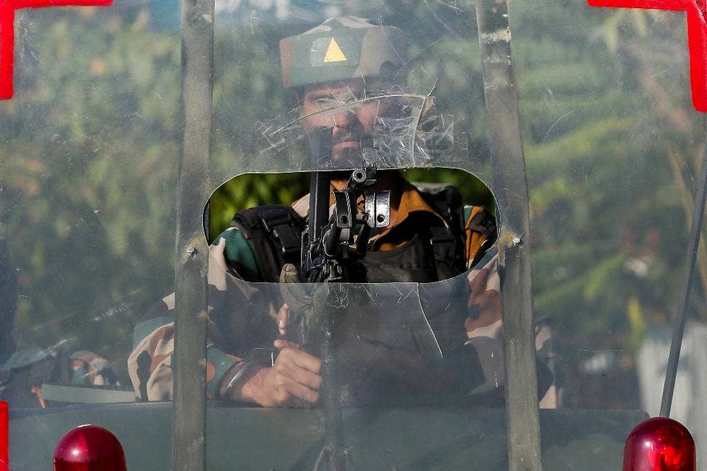 India, Pakistan troops exchange fire at border in Kashmir | Fox News