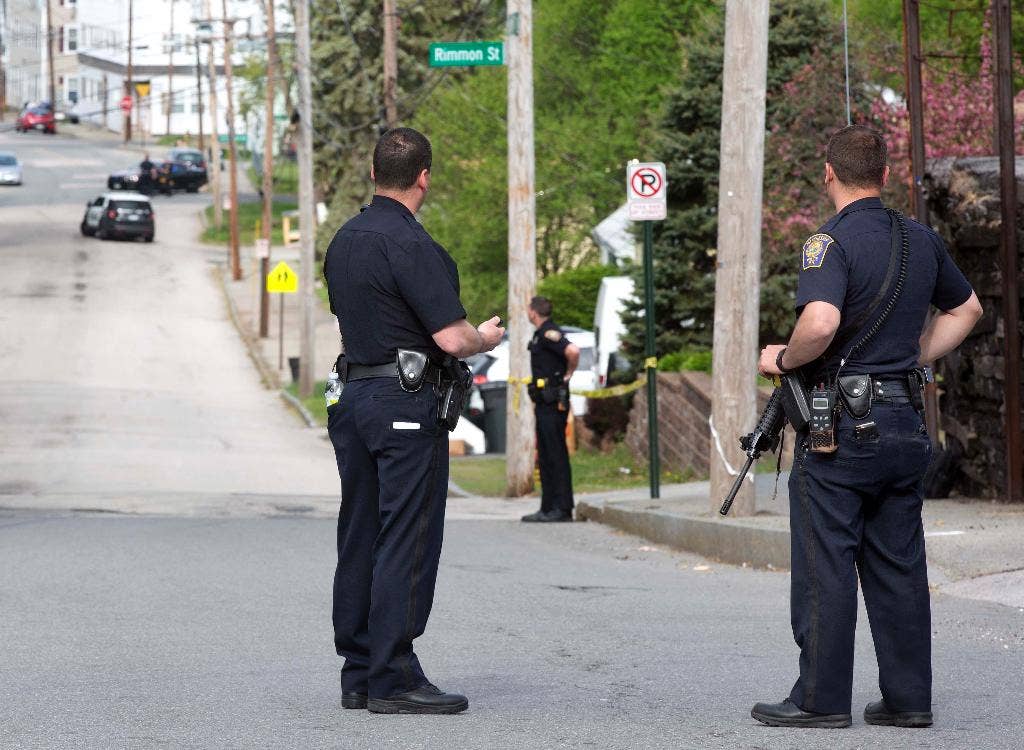 Man accused of shooting 2 police officers due in court | Fox News