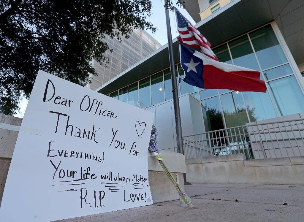 San Antonio police officer fatally shot while writing ticket Fox News