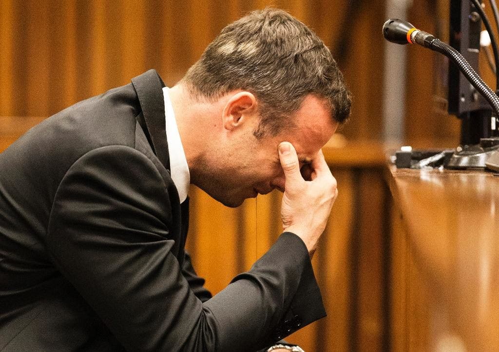 Saksi menggambarkan Pistorius berusaha membantu gadis yang ‘terluka parah’