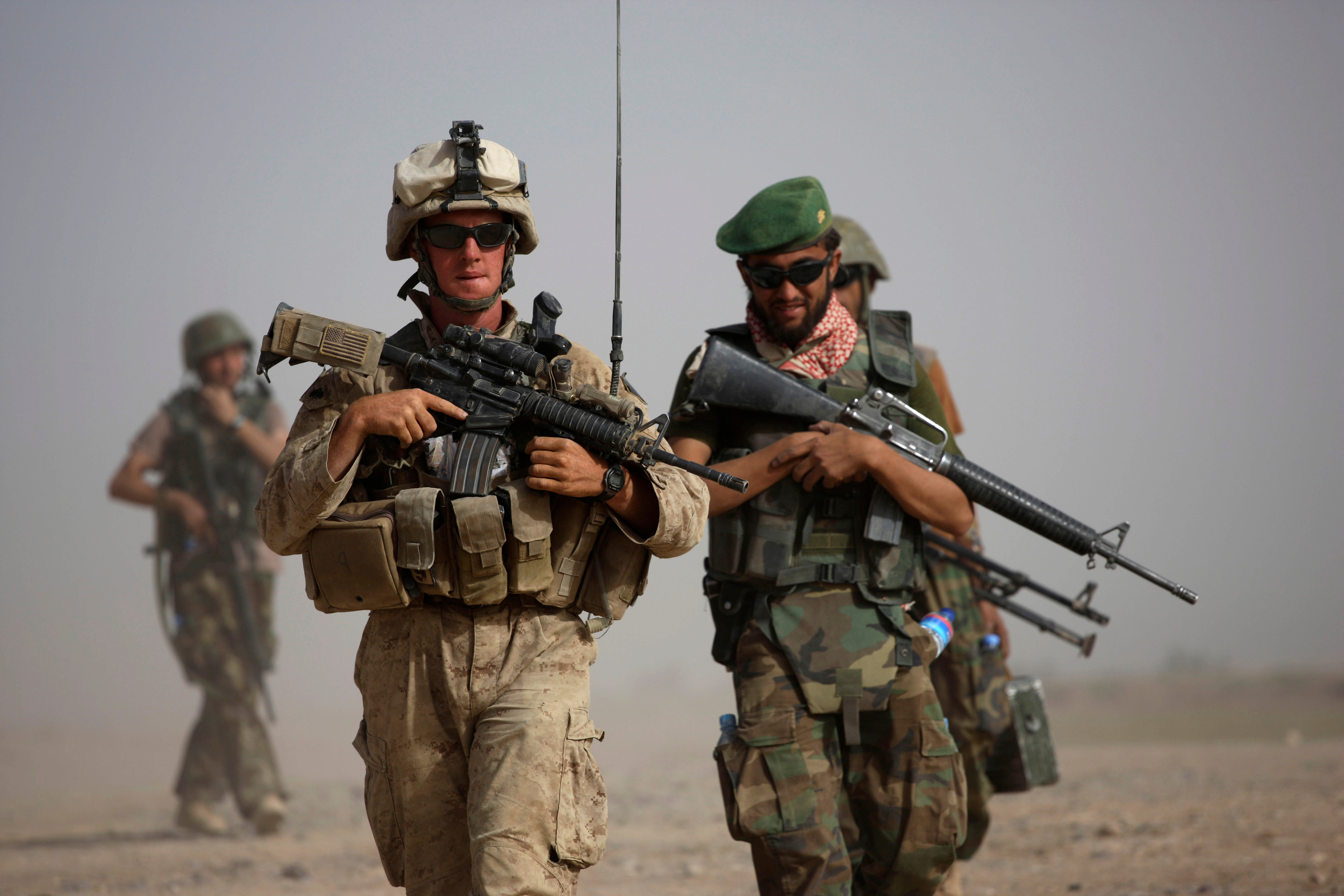 Американские военные афганистан. Американцы в Афганистане 2001. Американские солдаты в Афганистане 2001.