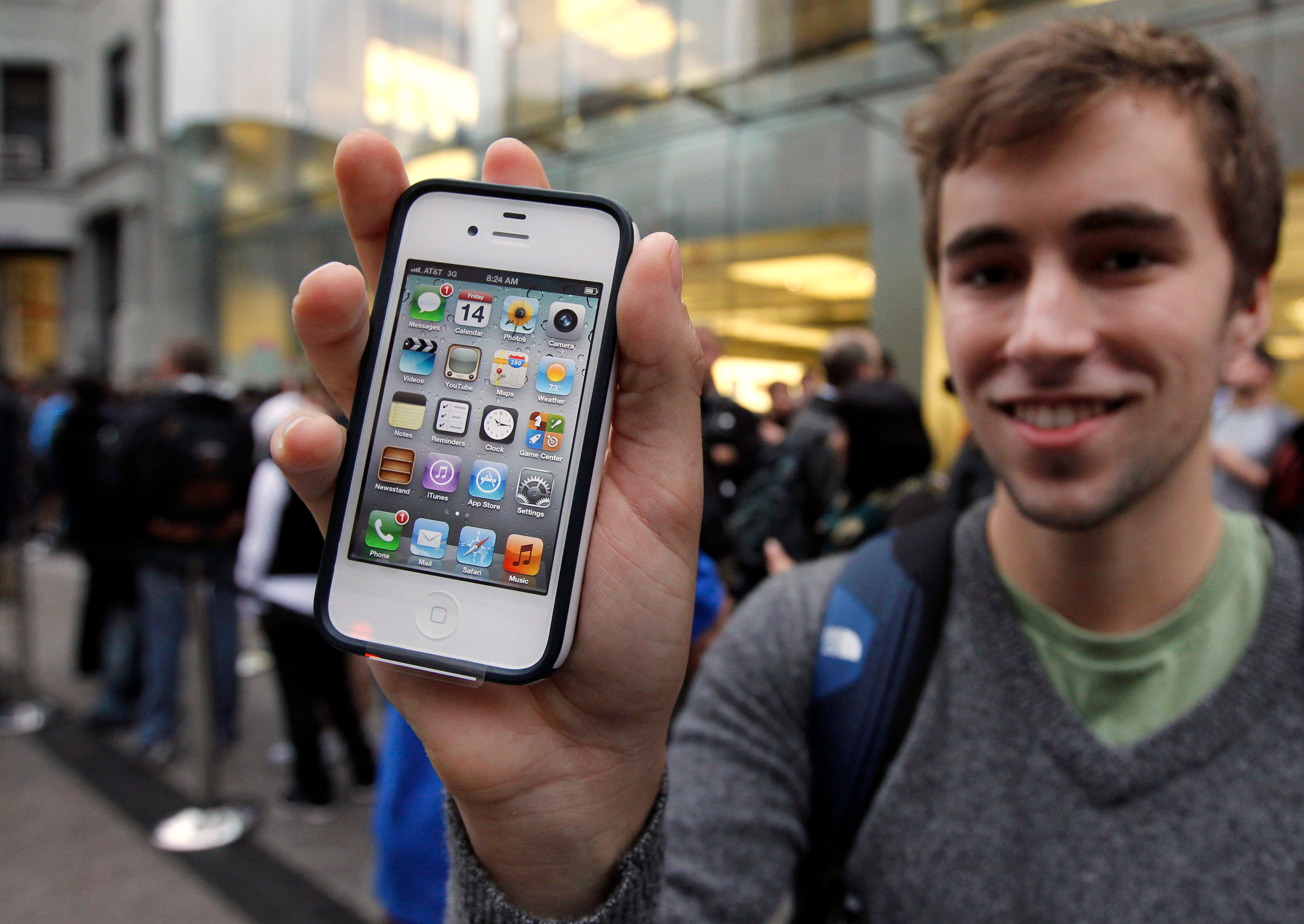 6 Free Apps to Turn an Android Phone Into an Apple iPhone 4S | Fox News